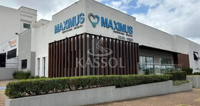 Imóvel comercial com 9 salas   espaço gourmet  próximo hospital gênesis