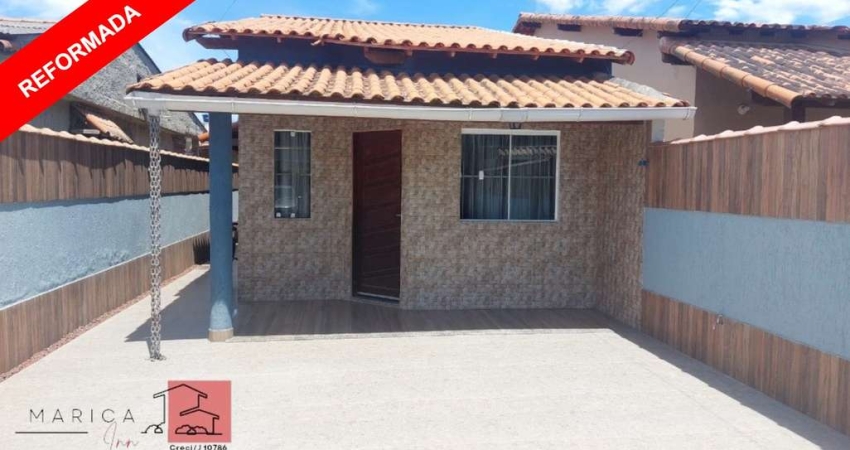 Casa à Venda - Próx. à Praia, Totalmente Reformada!
