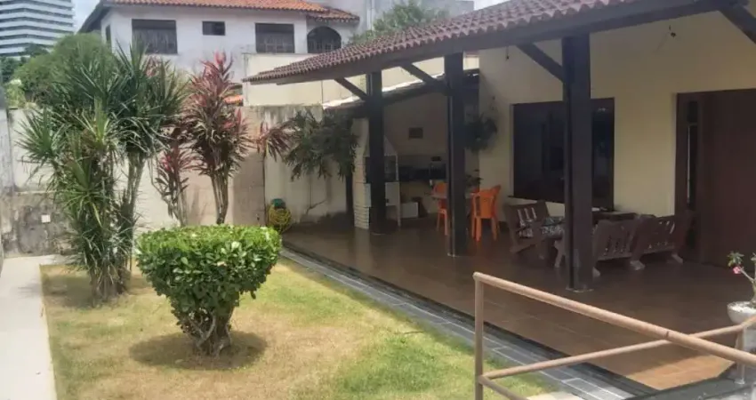 Casa com 6 quartos, suíte, 300,00 m² para alugar por r$ 4.200,00 - itaigara, salvador/ba
