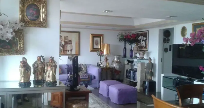 Apartamento na Barra com 2 suítes, 140m² à venda por R$ 850.000,00