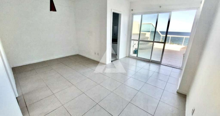 Cobertura em Armação com 3 quartos e 2 suítes, 210m² à venda por R$ 1.200.000,00