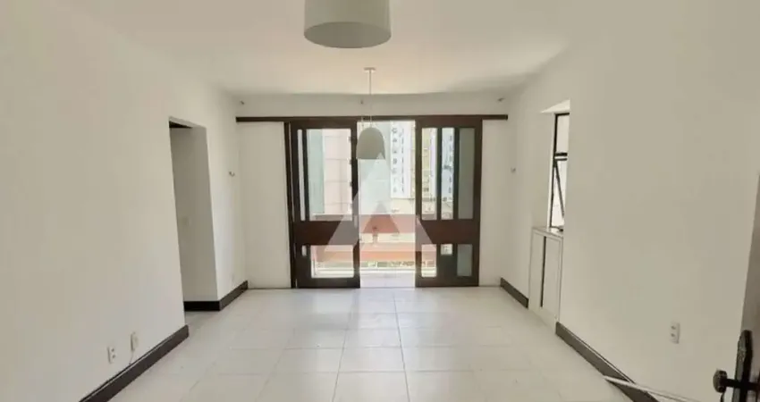 Apartamento na Barra com 3 quartos e 1 suíte, 118m² à venda por R$ 630.000,00