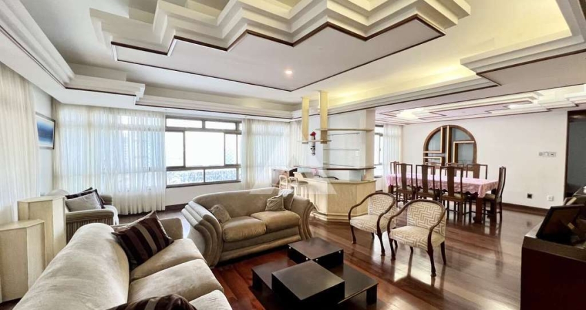 Apartamento na Graça com 3 suítes, 154m² à venda por R$ 790.000,00