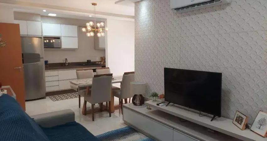 Apartamento finamente mobiliado á 200 metros do mar - Balneário Piçarras/Centro