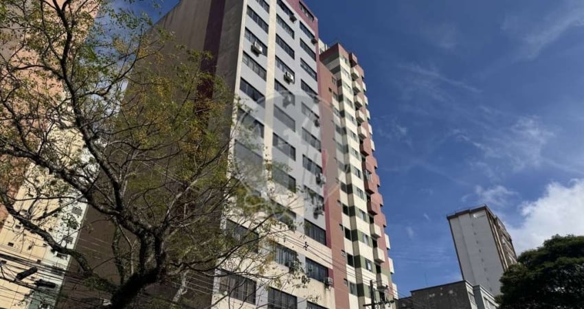 Conjunto Comercial para alugar, 19.20 m2 por R$600.00  - Centro - Curitiba/PR