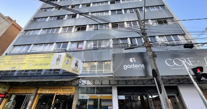 Apartamento com 1 quarto  para alugar, 50.70 m2 por R$1400.00  - Centro - Curitiba/PR