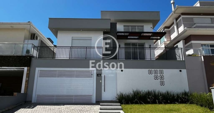 Casa com 3 quartos à venda em Pedra Branca, Palhoça 