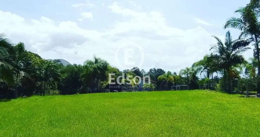Terreno à venda no Sul do Rio, Santo Amaro da Imperatriz 