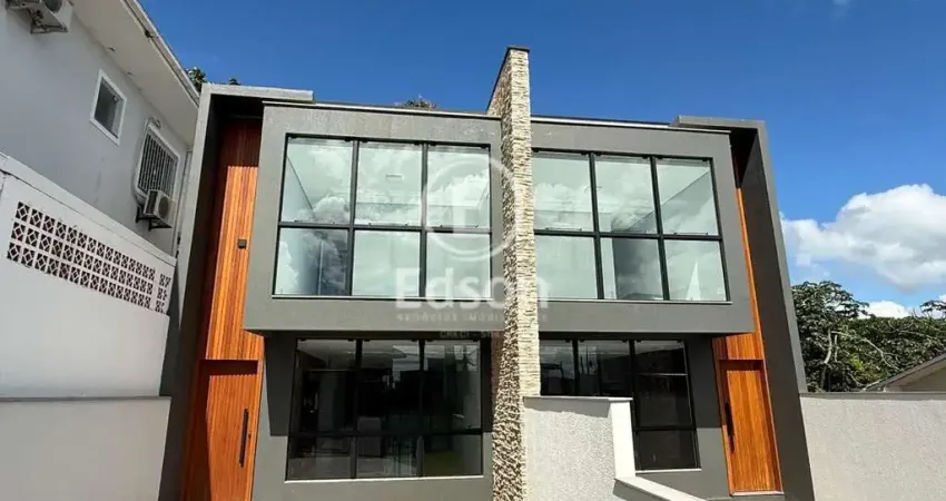 Casa com 3 quartos à venda no Forquilhas, São José 