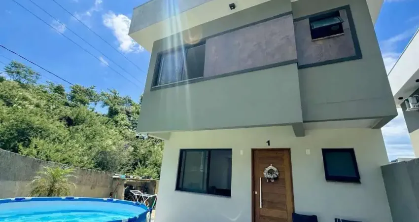 Casa com 3 quartos à venda na Rua Antônio da Silva Gomes, 173, Bela Vista, Palhoça