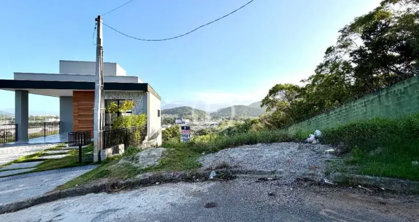 Terreno à venda na Rua Osvaldo Lino da Silva, Forquilhas, São José