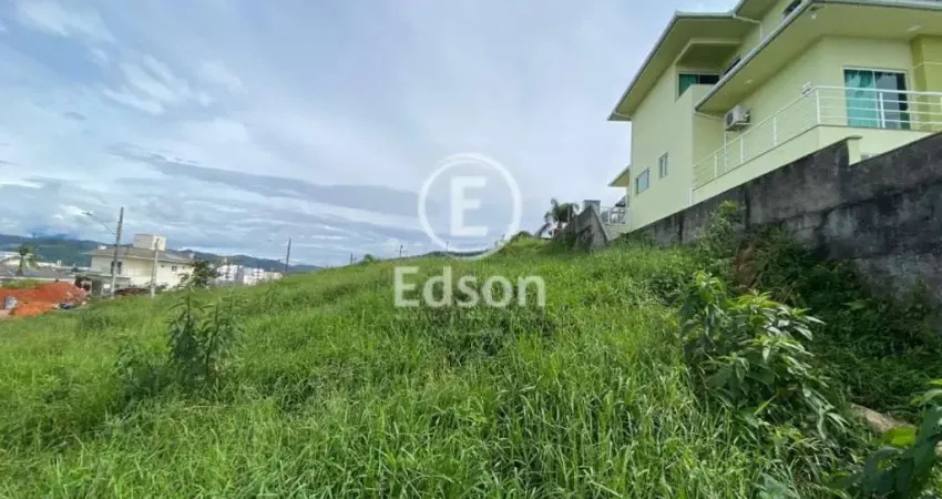 Terreno à venda em Pedra Branca, Palhoça 
