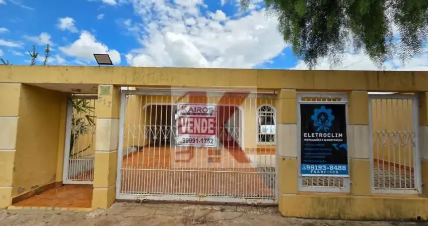 Casa com 5 quartos à venda no Califórnia, Londrina