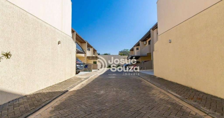 Sobrado com 3 dormitórios à venda, 89 m² por R$ 590.000,00 - Cajuru - Curitiba/PR