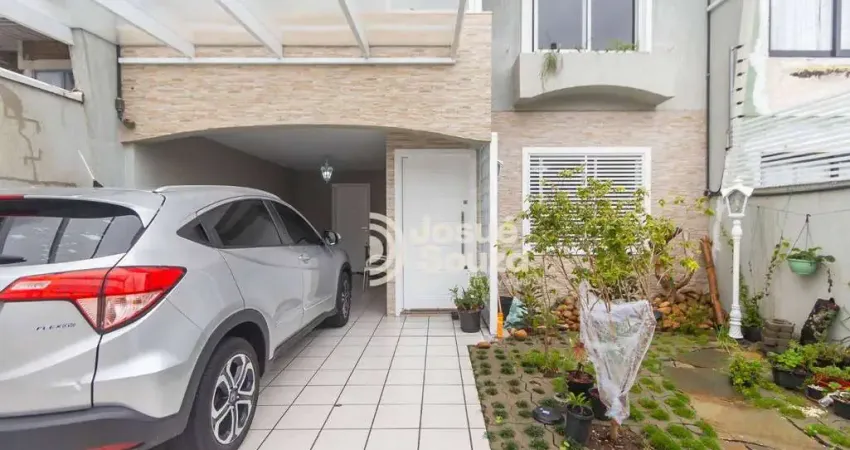 Sobrado com 3 dormitórios à venda, 180 m² por R$ 915.000,00 - Jardim das Américas - Curitiba/PR