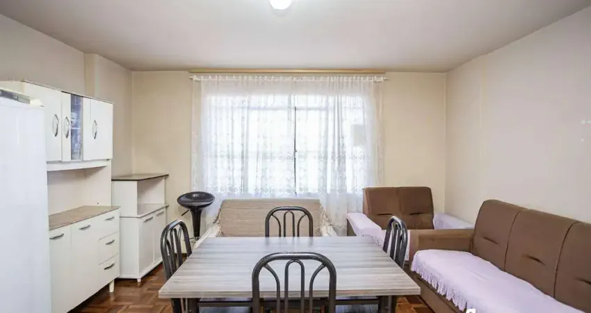 Apartamento apartamento terreo para retrofit 3 quartos, 3 banheiros  no rebouças