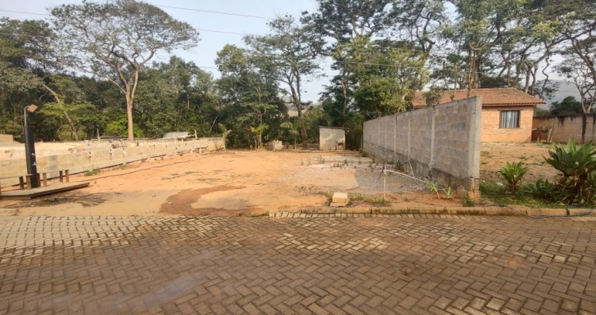 Terreno à venda no Igrejinha, Juiz de Fora 