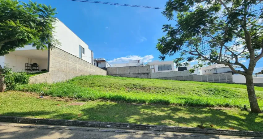 Excelente terreno de 451 m2 no condomínio residencial alvim