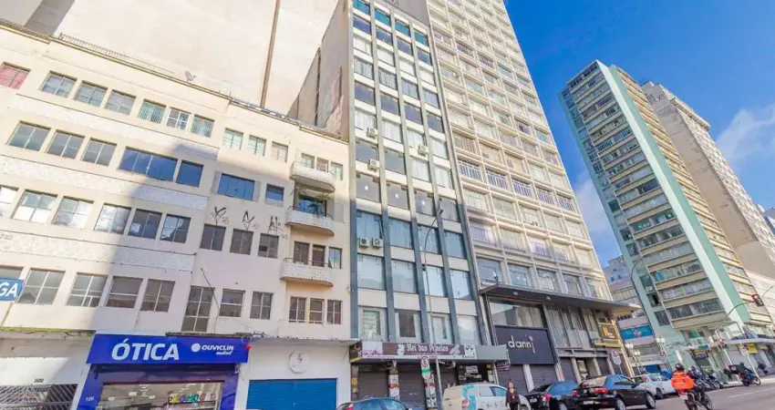 Conjunto Comercial no Centro de 170,00m² - Ed. Laporte Volpi