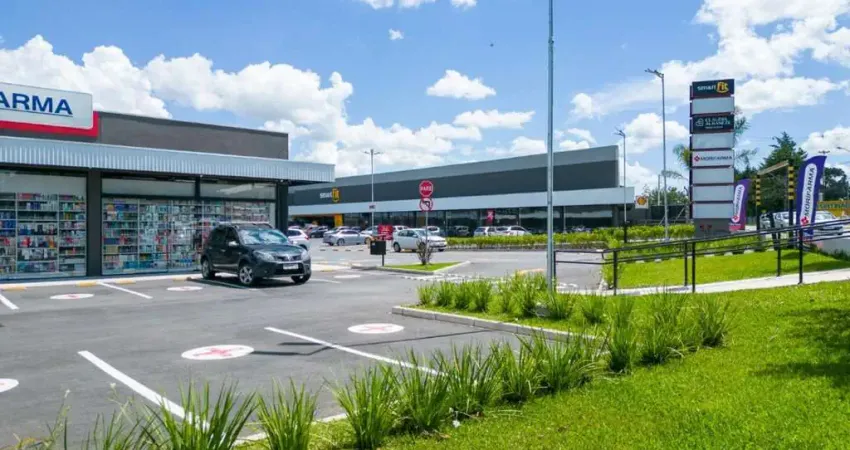 Loja no Novo Mundo de 93m² - Centro Comercial Pedro Gusso