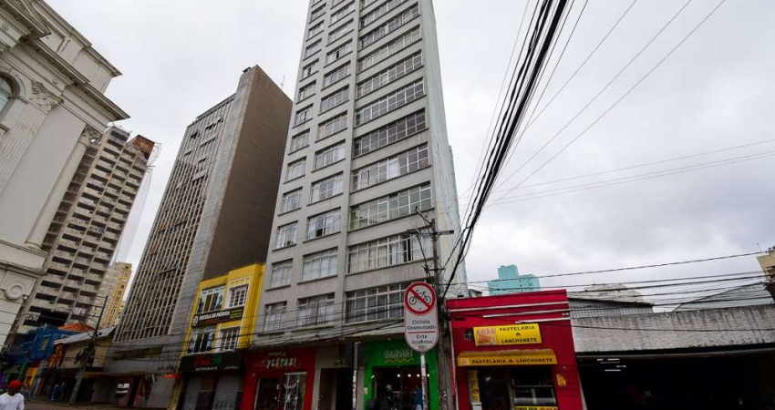 Apartamento com 2 quartos no centro