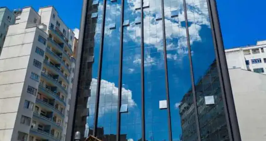 Ponto comercial com 1 sala para alugar na Rua Candido Lopes, 318, Centro, Curitiba