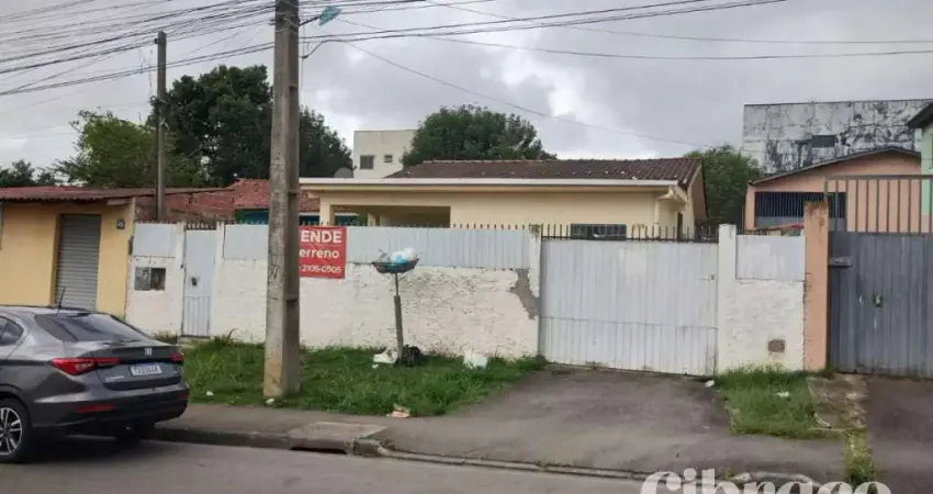 Terreno à venda na Rua Paranaguá, 559, Guaraituba, Colombo