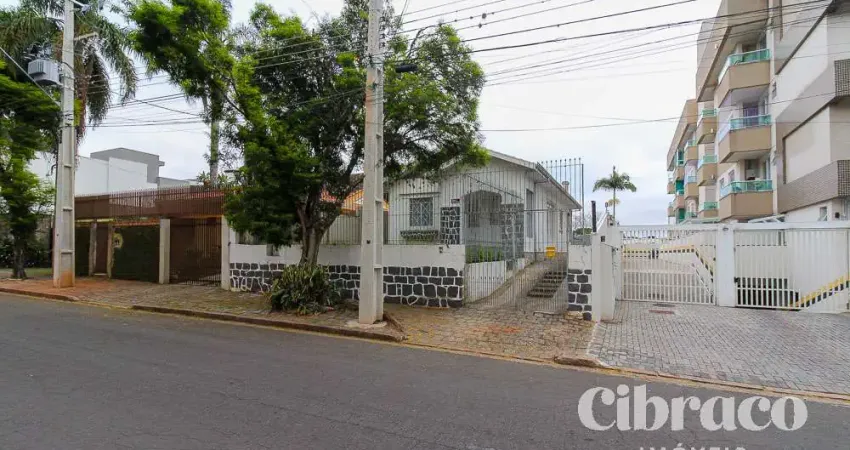 Casa comercial com 6 salas para alugar na Rua Coronel Joaquim Sarmento, 141, Bom Retiro, Curitiba