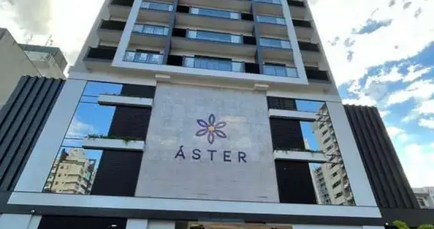 Apartamento a venda no bairro Kobrasol em São José/SC