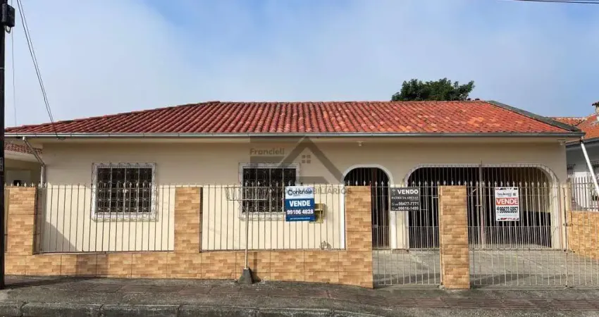 Casa a venda Venda 05 dormitórios no bairro Jardim Cidade em  São José / SC.