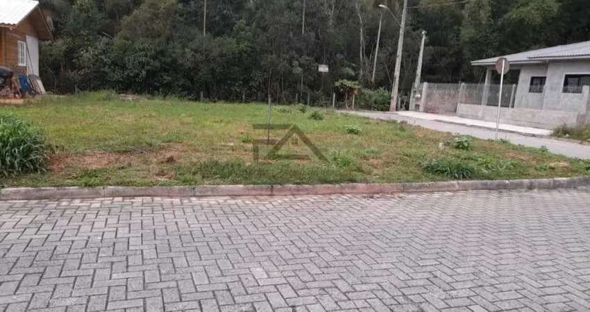 Terreno à venda na Avenida Lisboa, 200, Forquilhas, São José