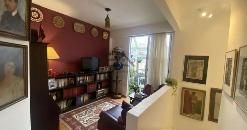 Cobertura a venda no bairro Itacorubii em Florianópolis/SC
