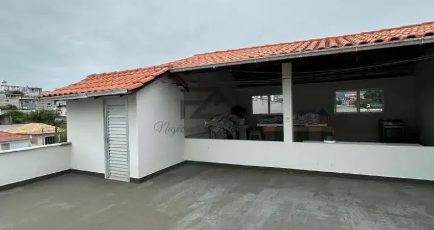 Casa para Venda 04 dormitórios 170m²  em  Barreiros, na cidade de São José / SC