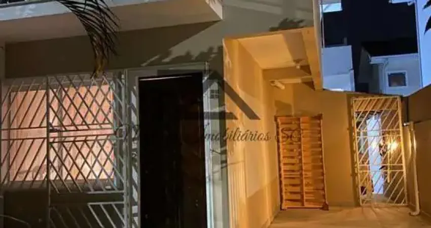 Sobrado para Venda em São José, Potecas, 2 dormitórios, 1 banheiro, 2 vagas