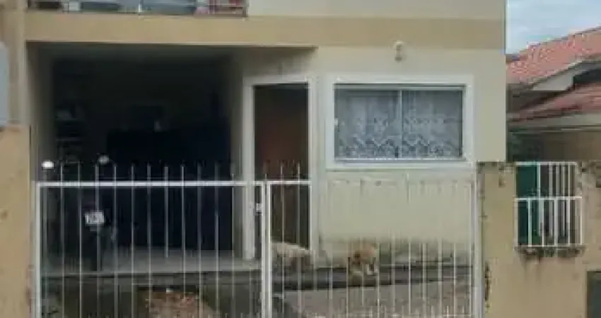 Sobrado para Venda em São José / SC no bairro Forquilhas