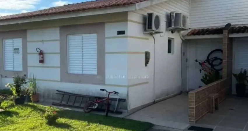 Casa com 2 quartos à venda na Avenida Paulo Roberto Vidal, 10, Bela Vista, Palhoça