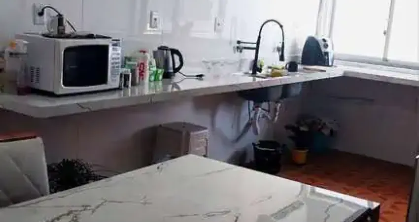 Apartamento à venda 4 dormitórios no Bairro Barreiros em São José/SC