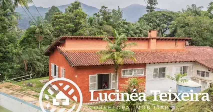 Casa com 4 quartos à venda no Carlos Guinle, Teresópolis 