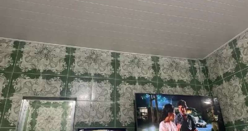 [86872]  CASA MOBILIADA E COMERCIAL EM PORTO ALEGRE