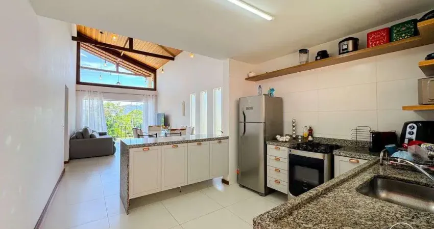 Casa de Condomínio à venda com 3 quartos, 323m2, em Albuquerque, Teresópolis