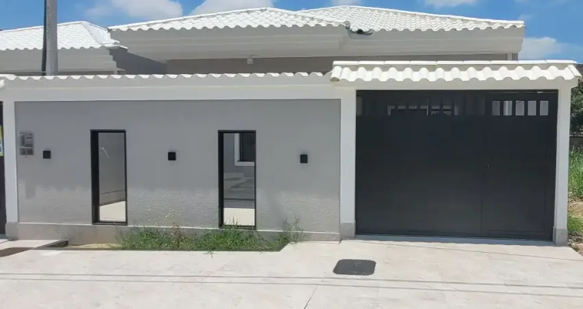 Casa linear de condomínio; casa com 3 quartos em campo grande rj