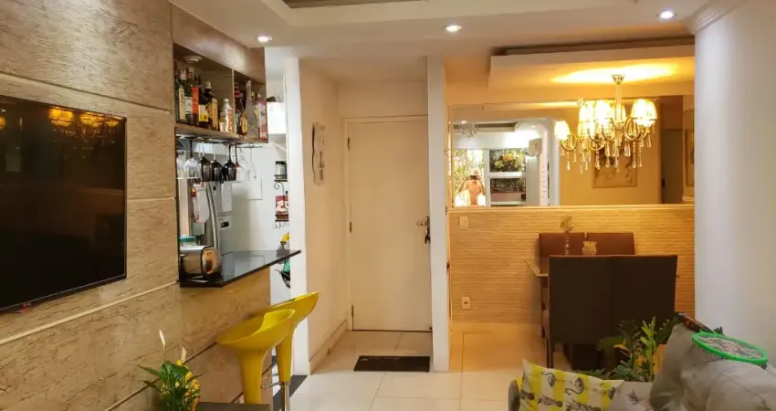 Apartamento na Olinda Ellis; Apartamento na Estrada da Cachamorra