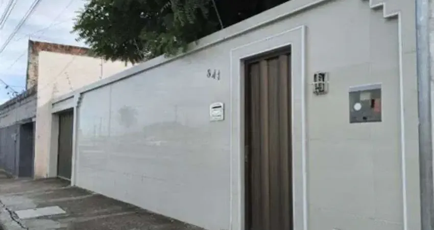 Casa com 3 dormitórios à venda, 166 m² por R$ 600.000,00 - Vila Peri - Fortaleza/CE