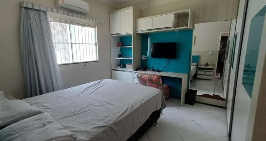 Casa com 3 quartos à venda na Rua Cristóvão de Melo, 192, Planalto Ayrton Senna, Fortaleza