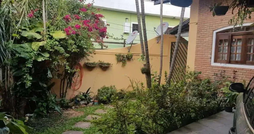 Casa com 5 quartos à venda na Rua Orlando Fernando Gabriel da Costa, Cidade Intercap, Taboão da Serra