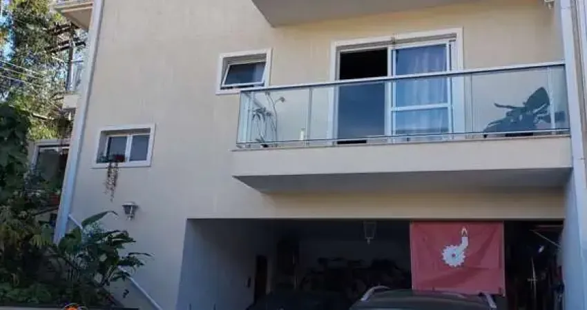 Casa com 3 quartos à venda na Rua São José, Parque Monte Alegre, Taboão da Serra
