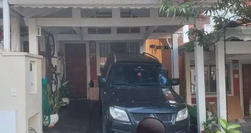 Casa em condomínio fechado com 2 quartos à venda na Estrada Velha de Sorocaba, Granja Viana, Cotia