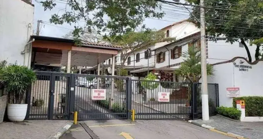 Casa em condomínio fechado com 2 quartos para alugar na Estrada de Santo Amaro, Butantã, São Paulo