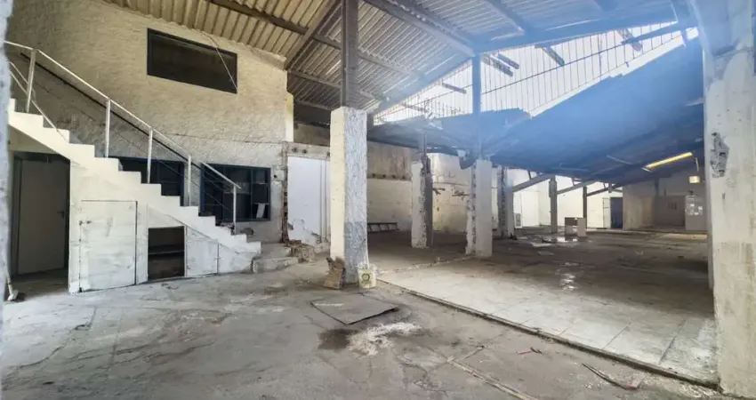 Galpão comercial para locação com 780m² no Recife – Rua da Aurora