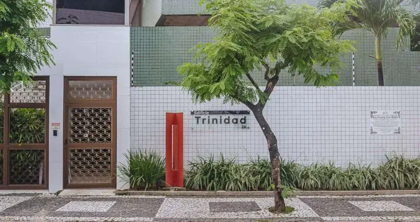 Apartamento à venda no Edifício Trinidad em Boa Viagem com 136 m², 2 quartos e duas vagas de garagem